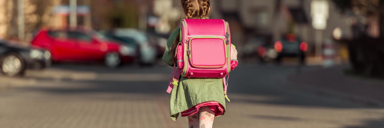 OZNÁMENIE O UDELENÍ RIADITEĽSKÉHO VOĽNA