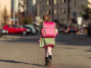 OZNÁMENIE O UDELENÍ RIADITEĽSKÉHO VOĽNA